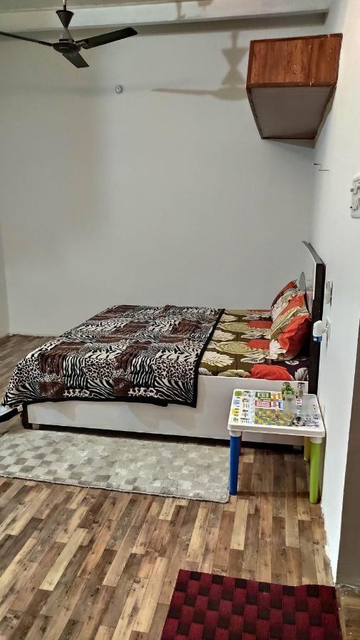 Ira Homestay Mathura - Divine Spiritual Stay Εξωτερικό φωτογραφία