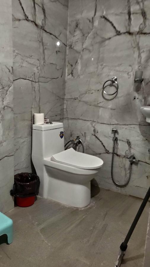 Ira Homestay Mathura - Divine Spiritual Stay Εξωτερικό φωτογραφία