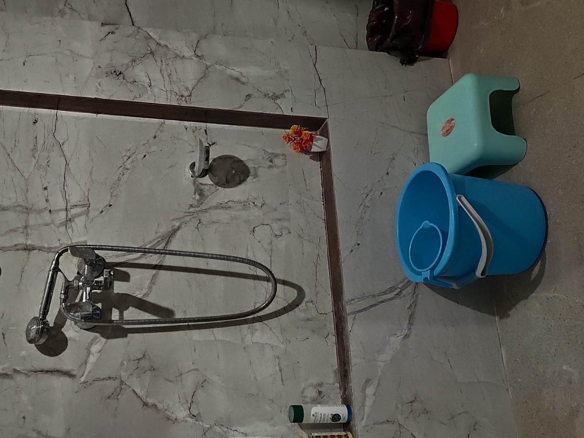 Ira Homestay Mathura - Divine Spiritual Stay Εξωτερικό φωτογραφία